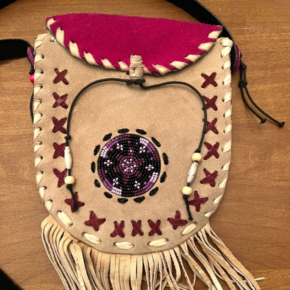 Gorgeous Handmade Bag - Picture 3 of 8